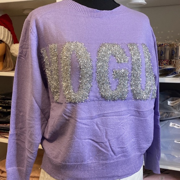 Vinizbena Sweater - Picture 3 of 6